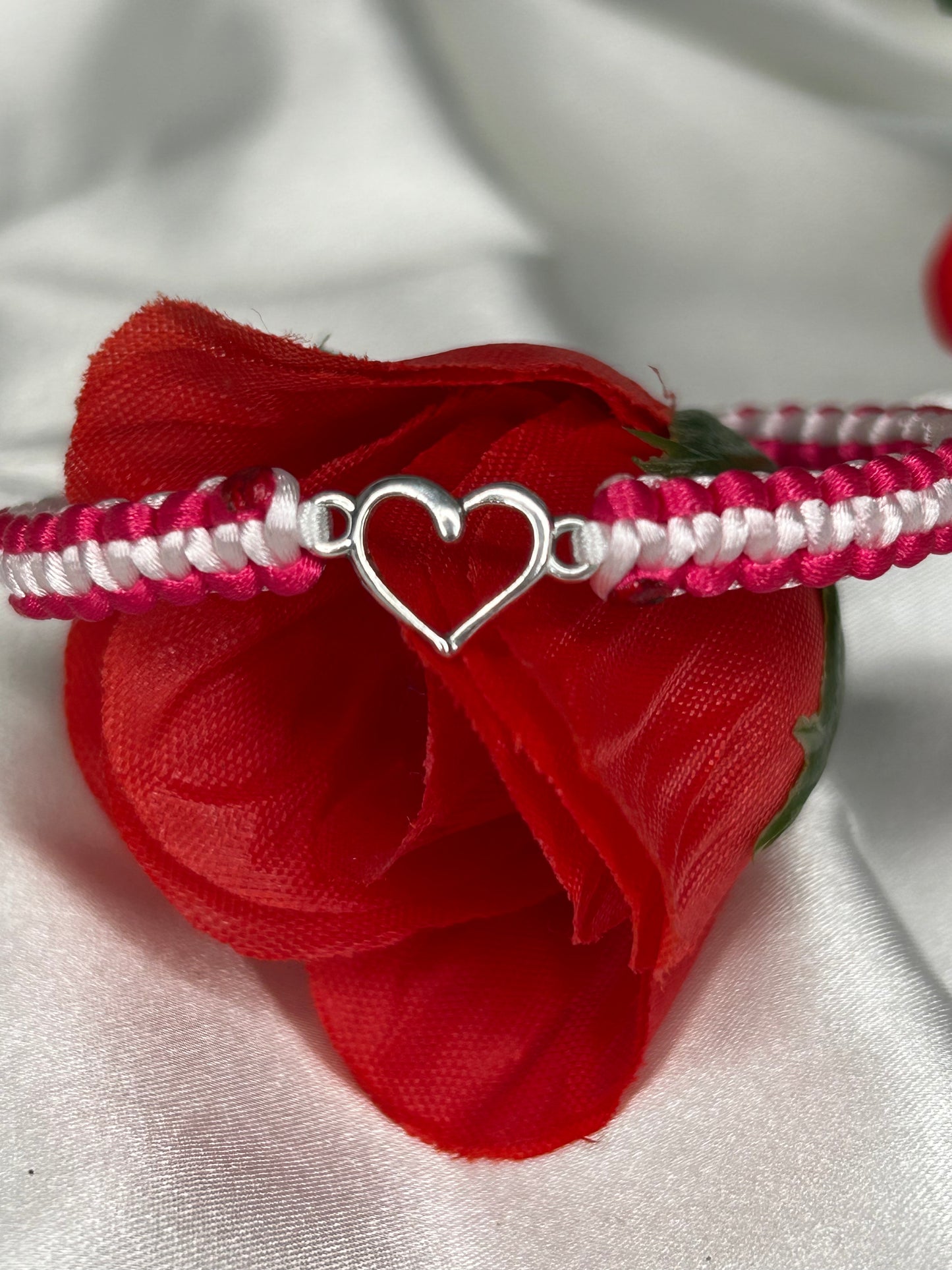 Pink heart adjustable (1pc)