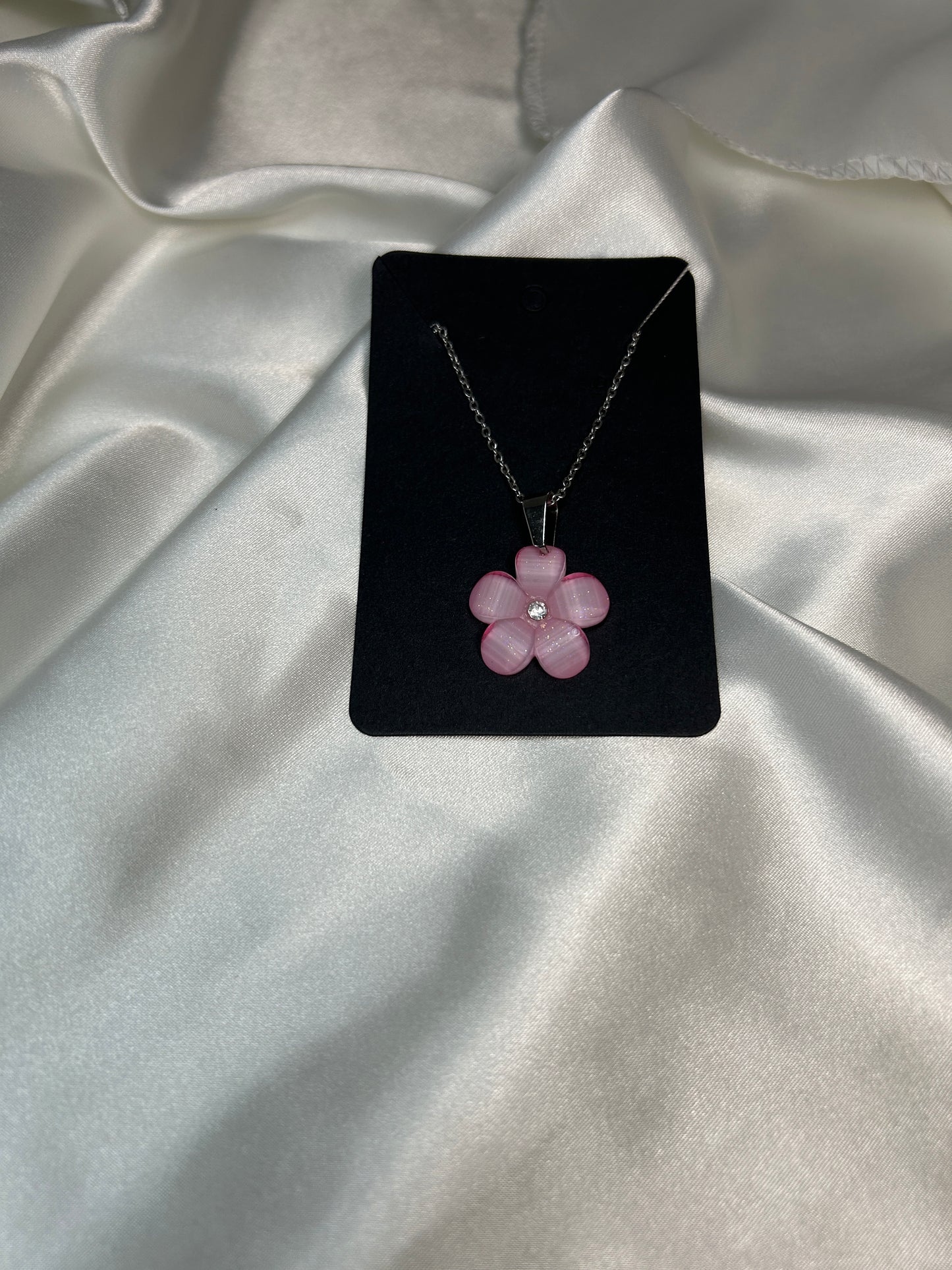 Petal Necklace (1pc)